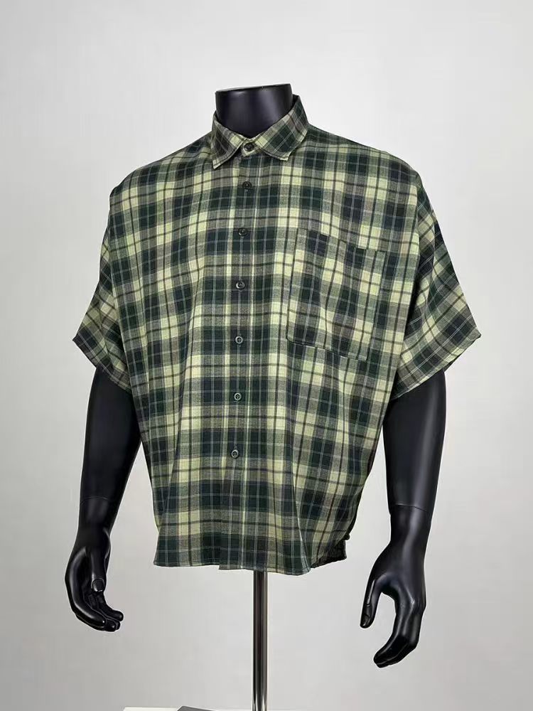 Men's Oversized Green Plaid Short Sleeve Button Up Shirt, Casual Loose Fit Checkered Shirt with Chest Pocket for Streetwear & Daily Wear